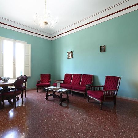 Hotel Al Bastione Imperiale Trapani Exterior foto