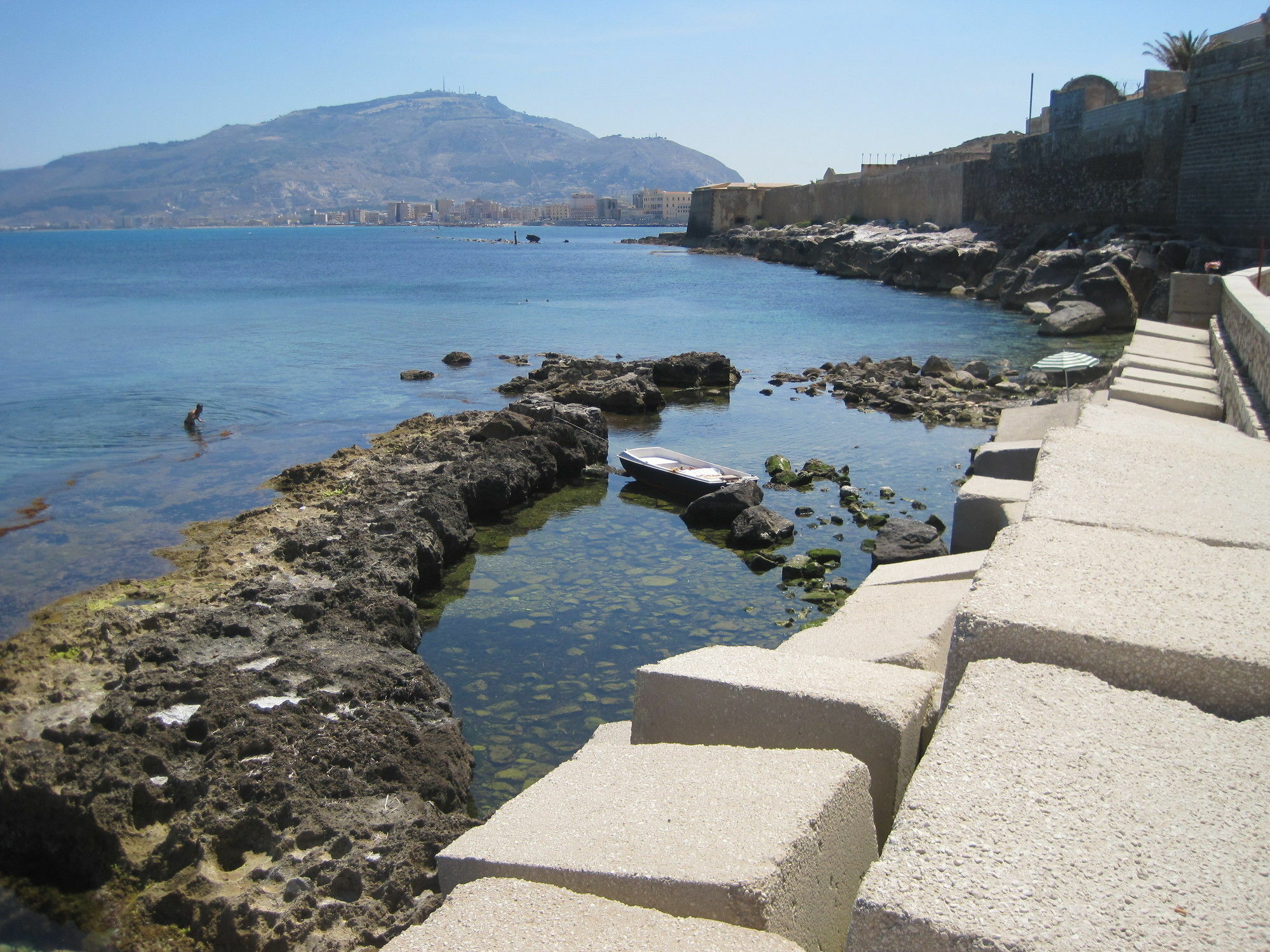 Hotel Al Bastione Imperiale Trapani Exterior foto